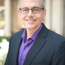 Dr. Manuel Pastor