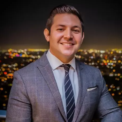 Nick Lara