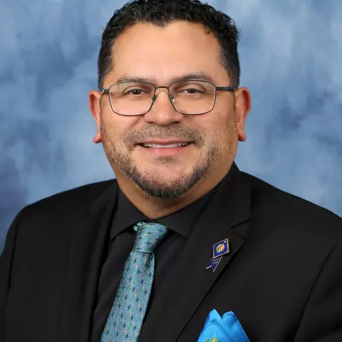 District Governor Alex Parajon, District 5280